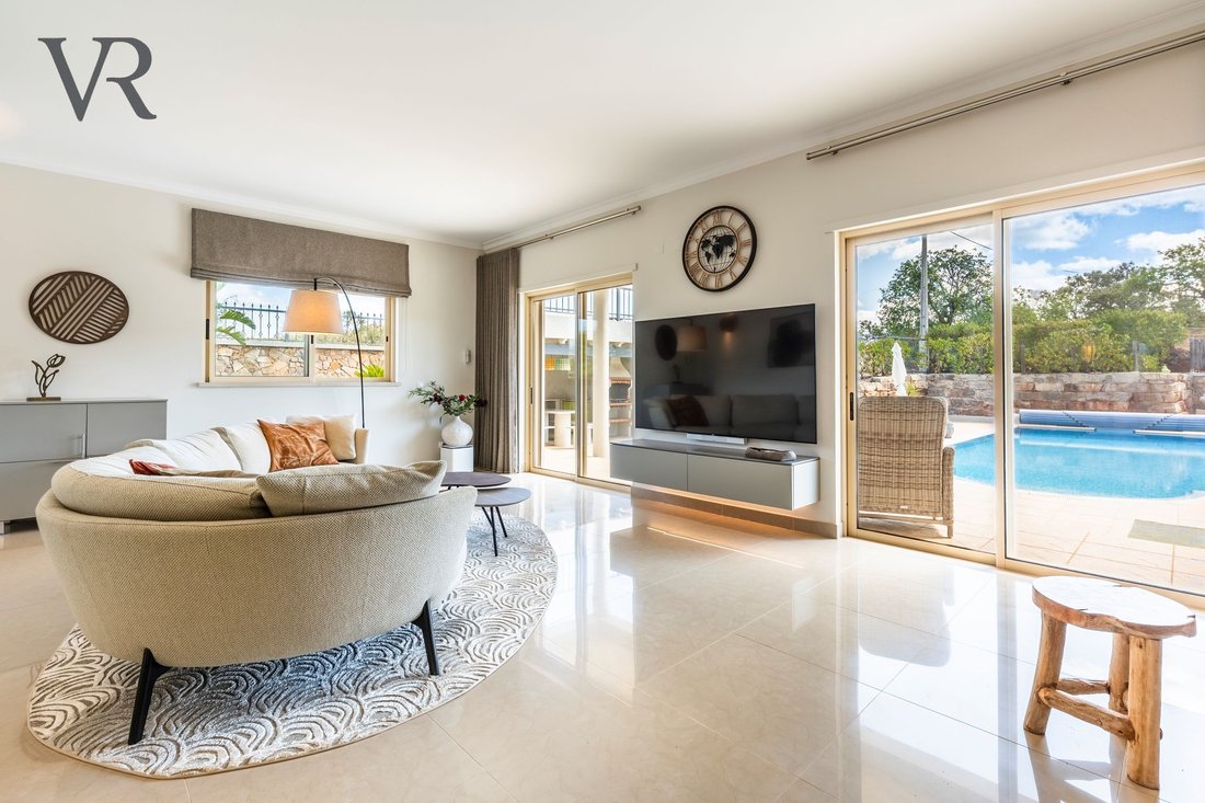 Villa in Alte, Algarve, Portugal 2 - 18498266