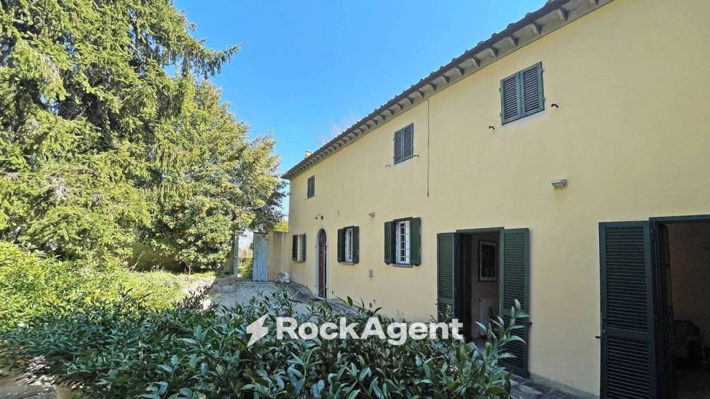 Villa in Crespina, Tuscany, Italy 1 - 18498339