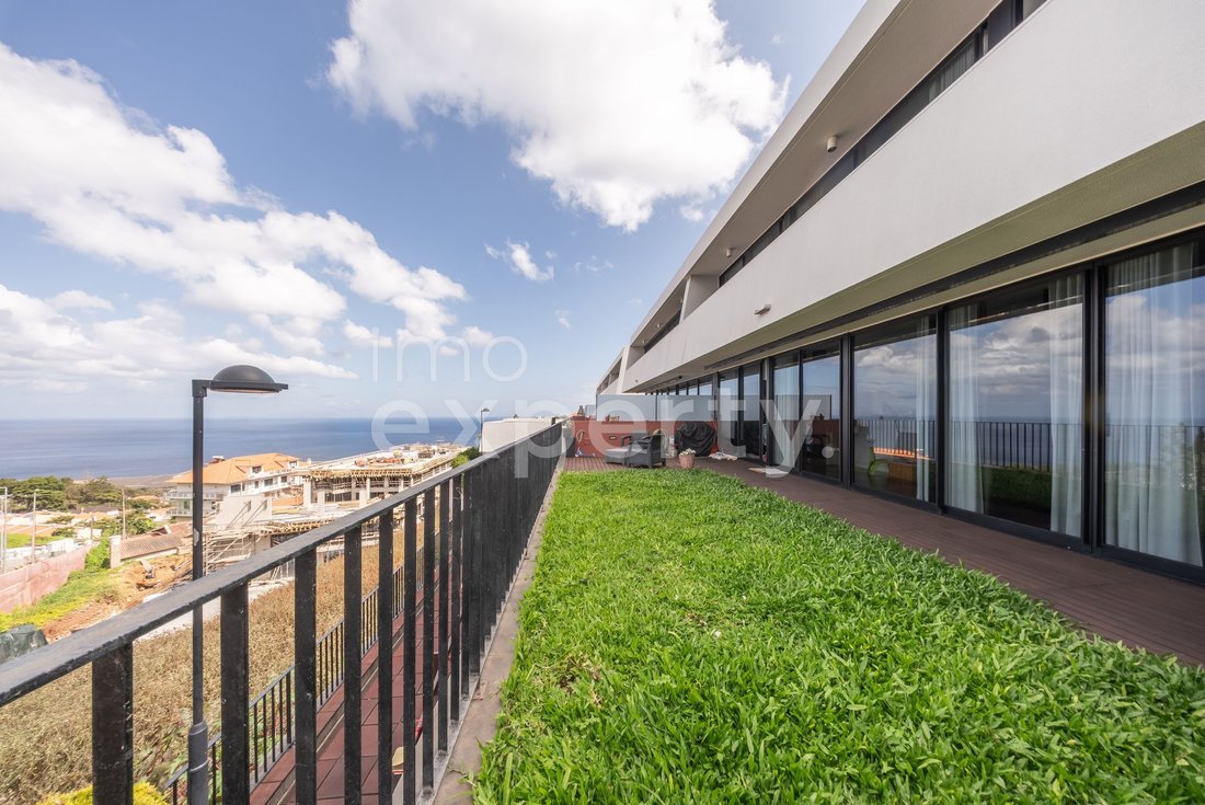 Villa in Agua de Pena, Madeira, Portugal 1 - 18444052