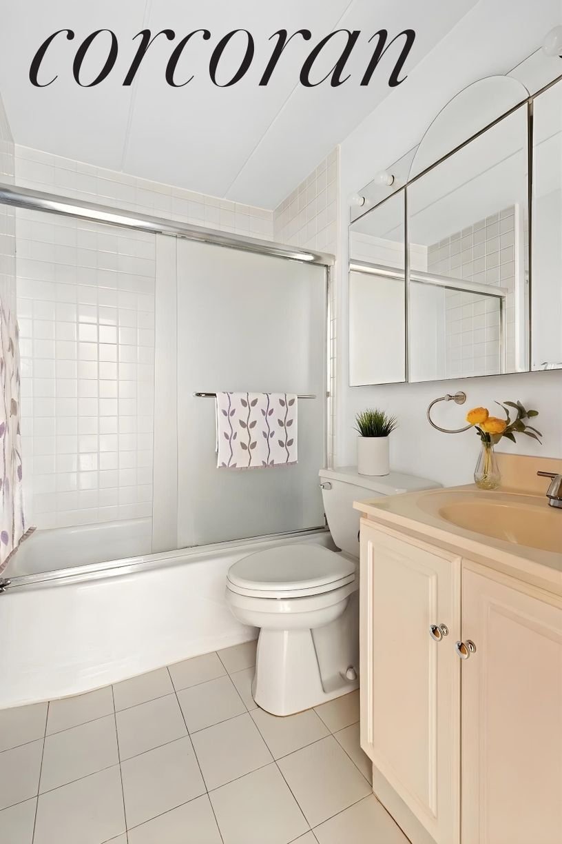 Condo in New York, New York, United States 5 - 18498587