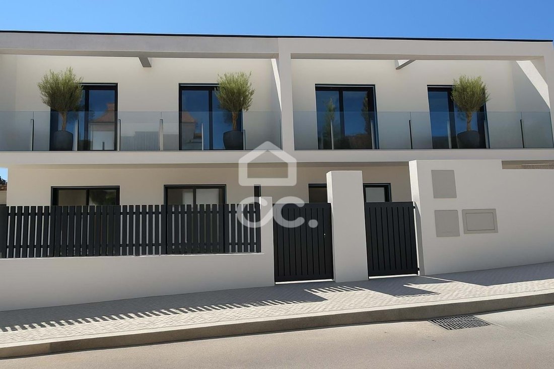 Villa à Charneca de Caparica et Sobreda, Setúbal Municipality, Portugal 1 - 18498322