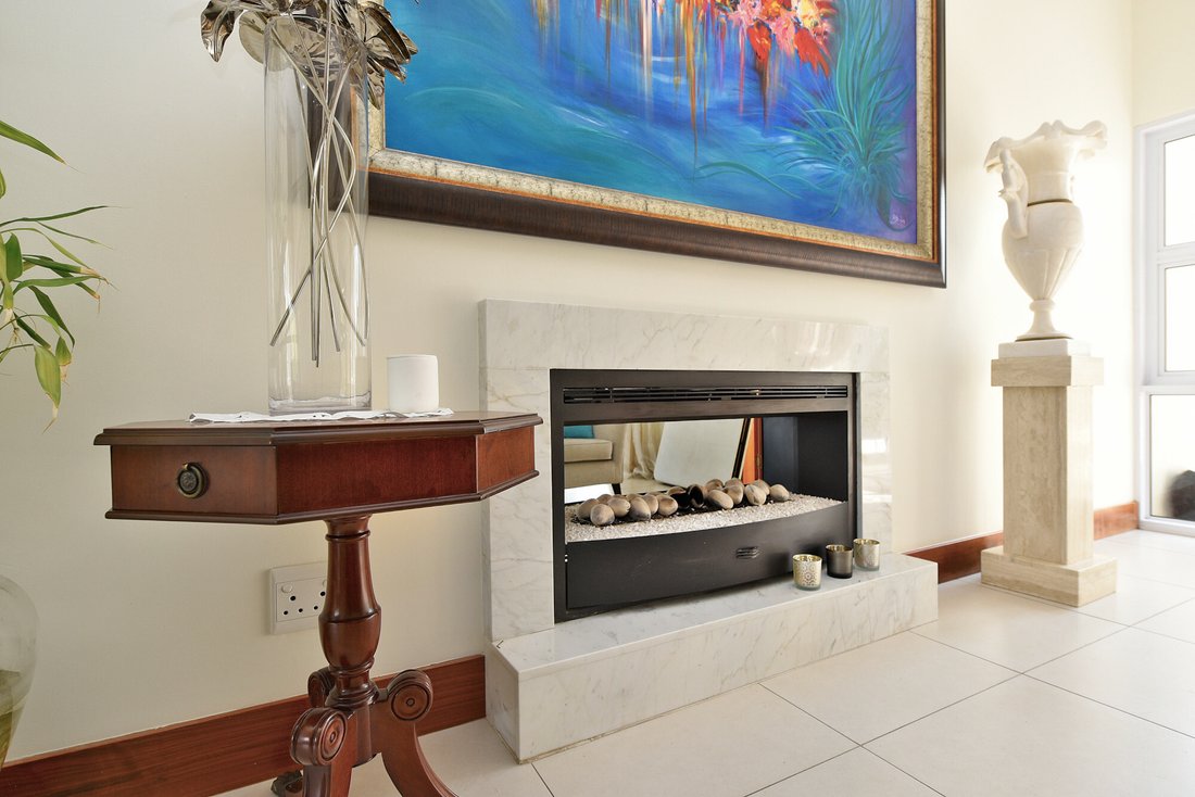 Country House in Bedford Gardens, Gauteng, South Africa 5 - 18498409