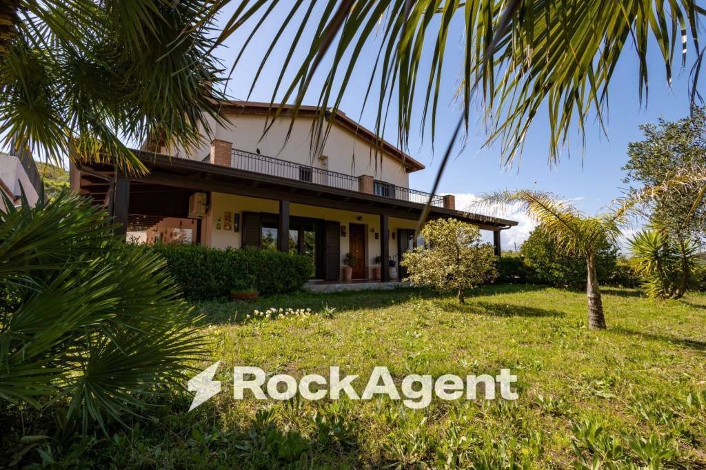 Villa in Catanzaro, Calabria, Italy 3 - 18498307