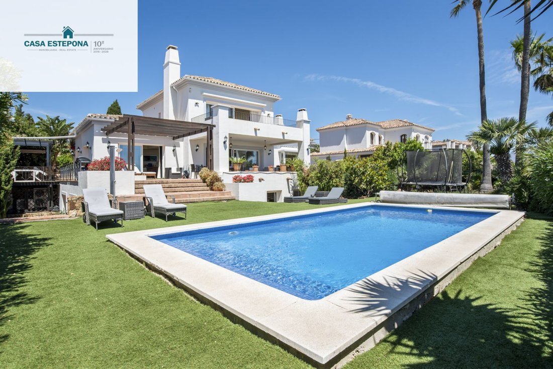 Villa in Manilva, Andalusia, Spain 1 - 18498456