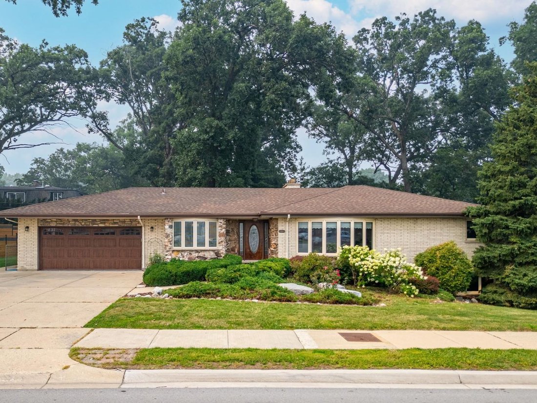 House in Roselle, Illinois, United States 1 - 18498586