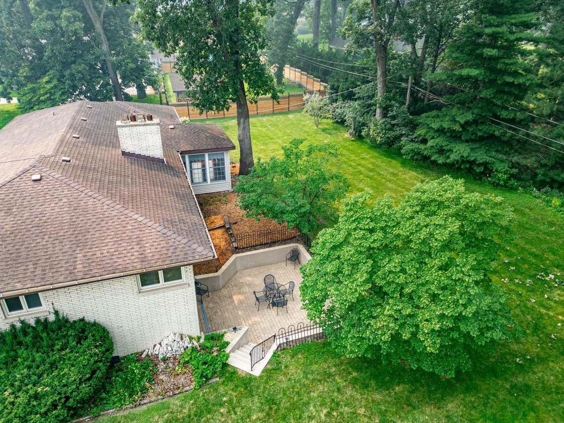 House in Roselle, Illinois, United States 3 - 18498586
