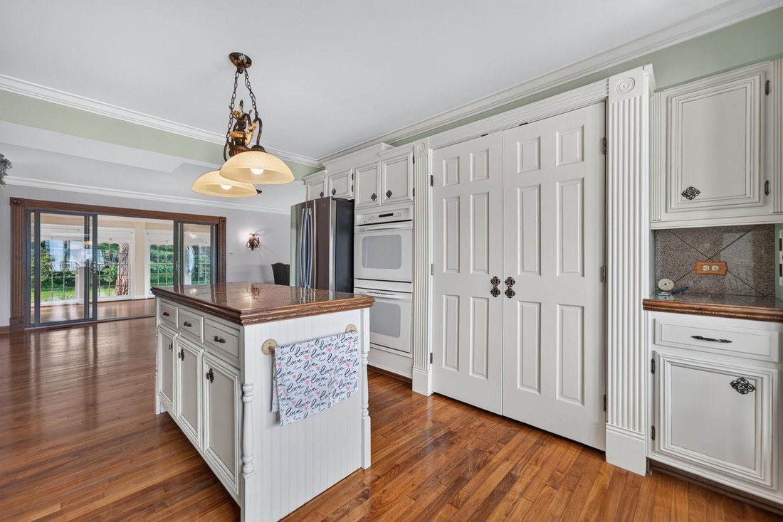 House in Roselle, Illinois, United States 5 - 18498586