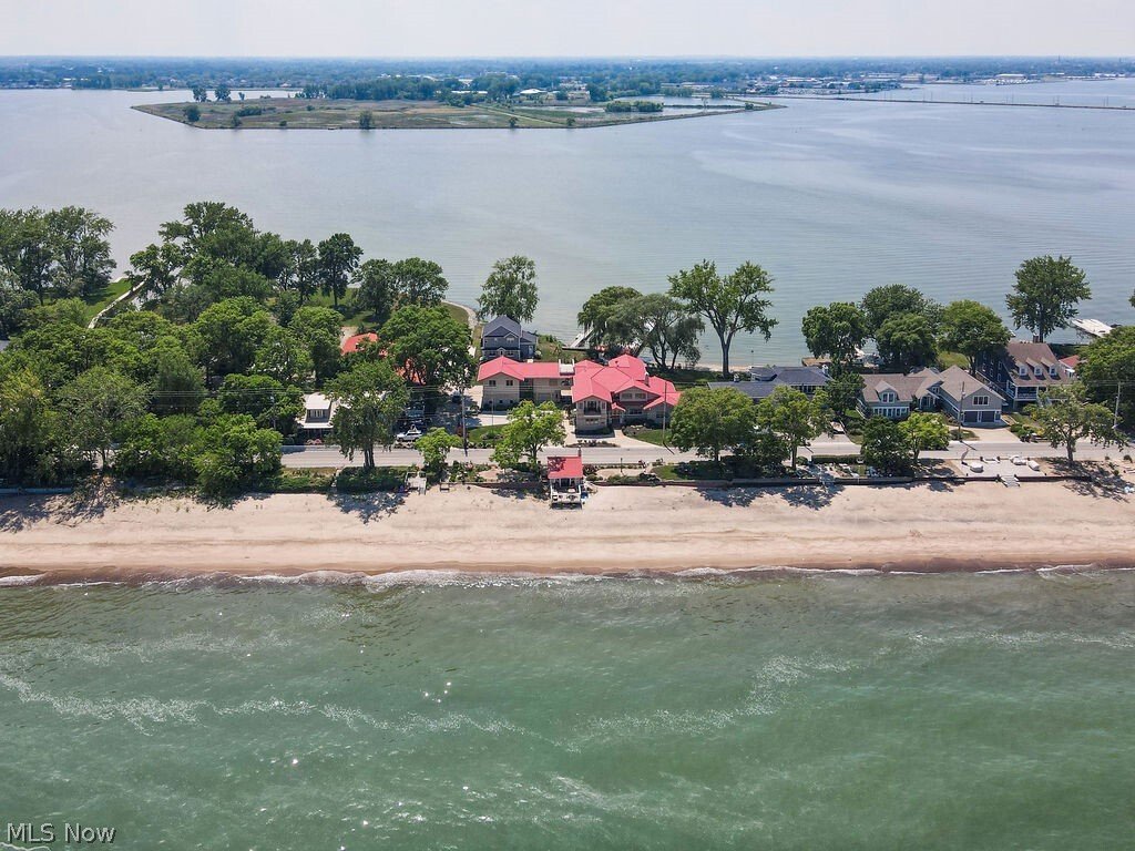 House in Sandusky, Ohio, United States 1 - 18498733