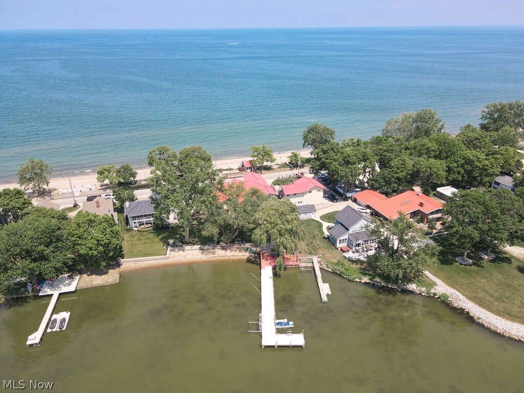House in Sandusky, Ohio, United States 4 - 18498733