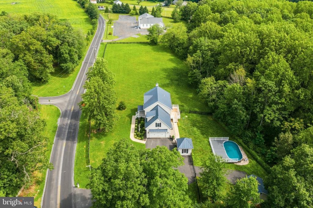 House in Marshall, Virginia, United States 3 - 17563138