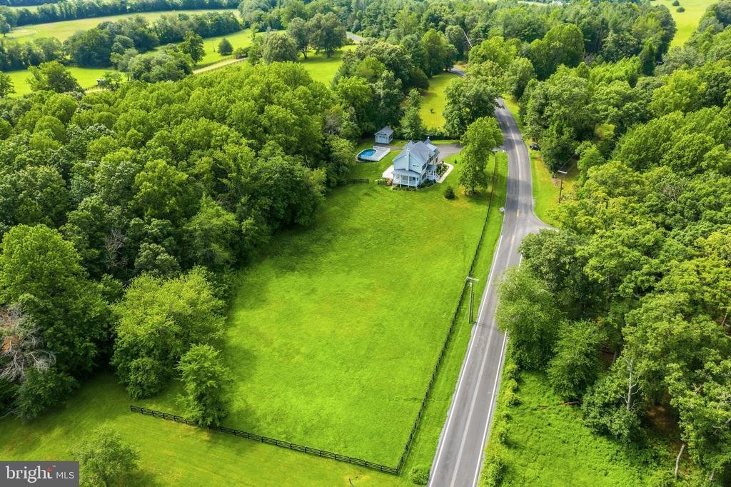 House in Marshall, Virginia, United States 5 - 17563138