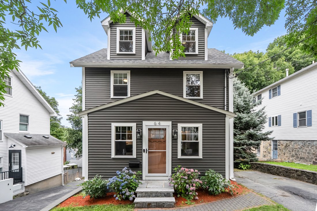 House in Arlington, Massachusetts, United States 2 - 18498714