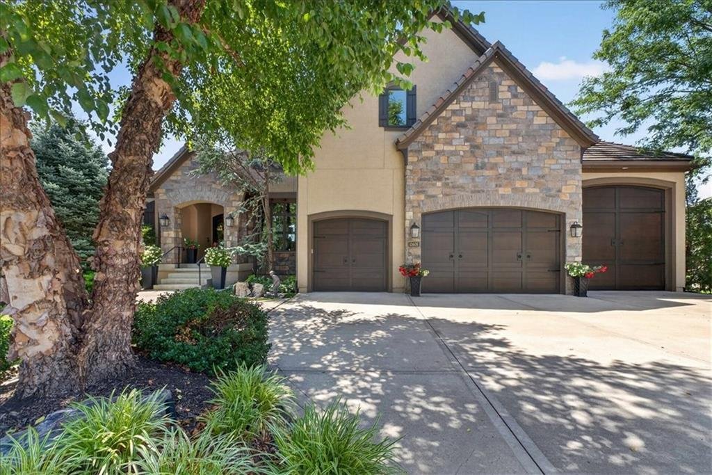House in Overland Park, Kansas, United States 1 - 18498707