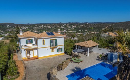 Villa in Sao Bras de Alportel, Algarve, Portugal 1