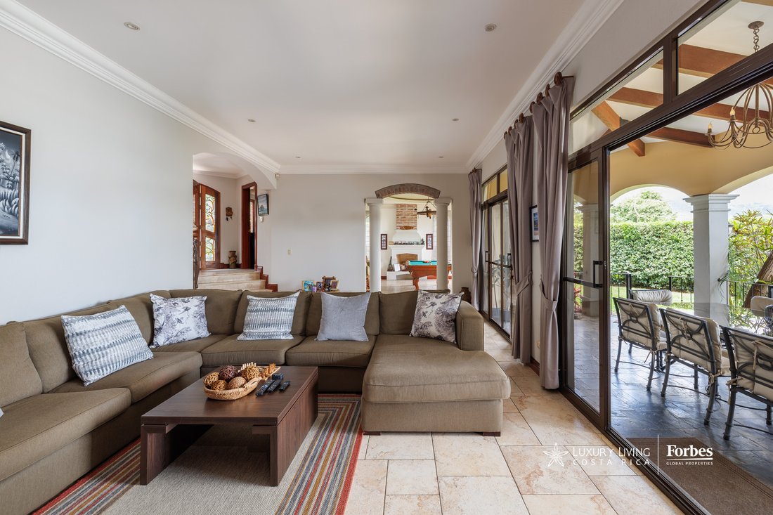 House in Pozos, San José Province, Costa Rica 5 - 18500746