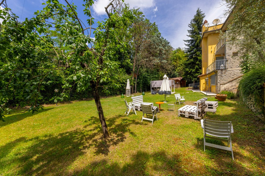 Villa in Pian di Mugnone, Tuscany, Italy 3 - 18499383