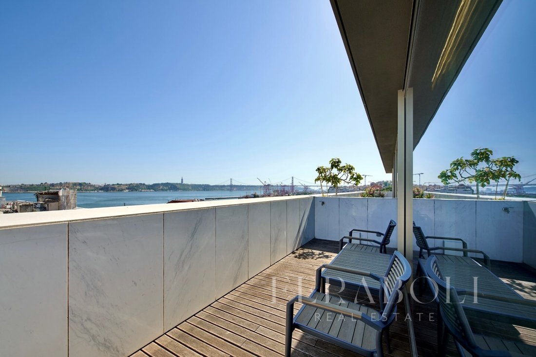Penthouse in Estrela, Lisbon, Portugal 3 - 18501056