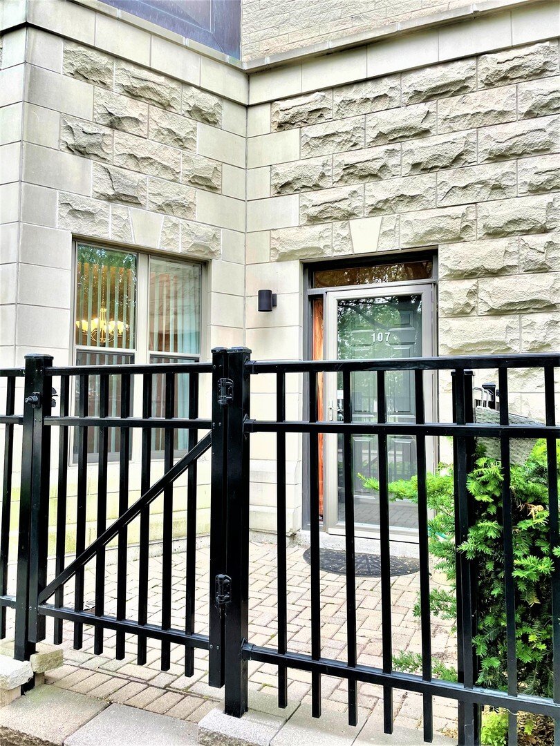 Condo in Chicago, Illinois, United States 2 - 18502844