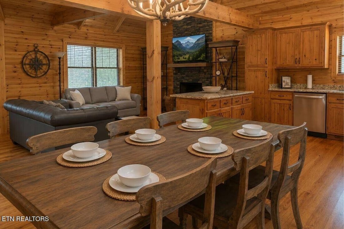 House in Gatlinburg, Tennessee, United States 5 - 18500094