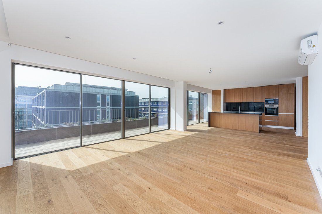 Apartment in Matosinhos e Leca da Palmeira, Porto District, Portugal 3 - 18500956