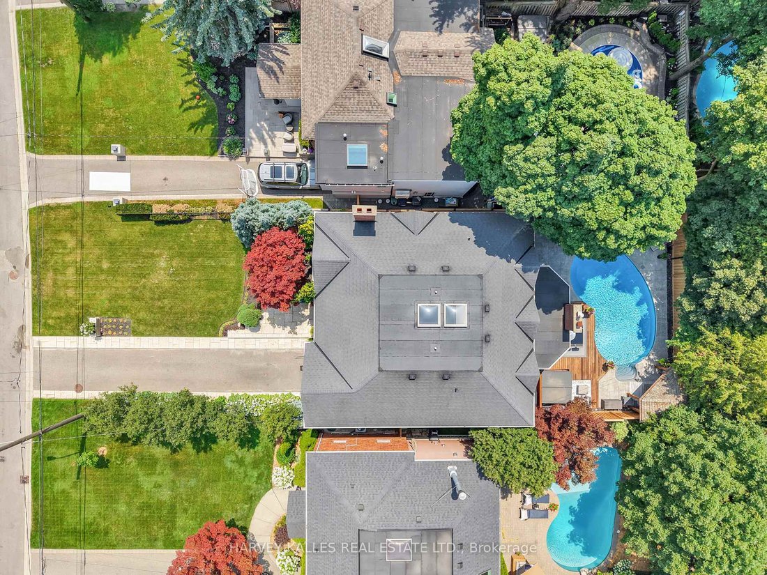 House in Toronto, Ontario, Canada 3 - 18504745