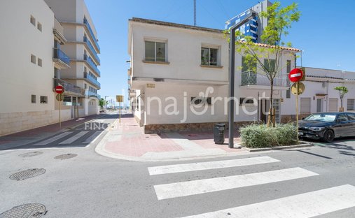 Townhouse in Palamos, Catalonia, Spain 1