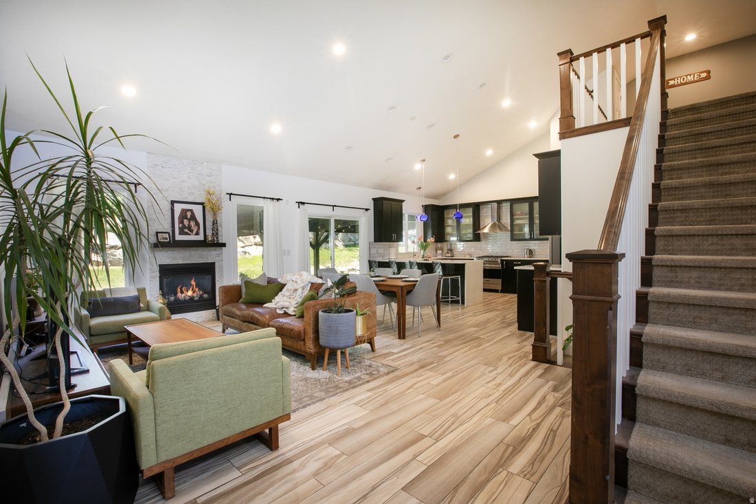 House in Farmington, Utah, United States 5 - 18159726