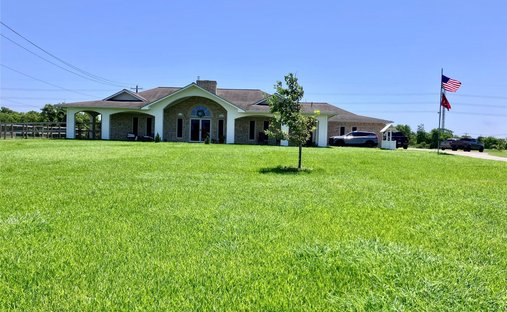 House in Texas City, Texas, United States 1