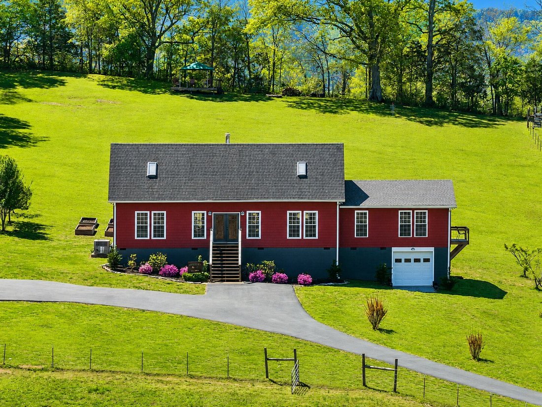 House in Williamsport, Tennessee, United States 1 - 17690242