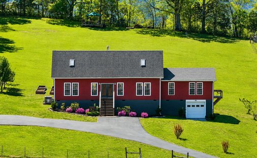 House in Williamsport, Tennessee, United States 1