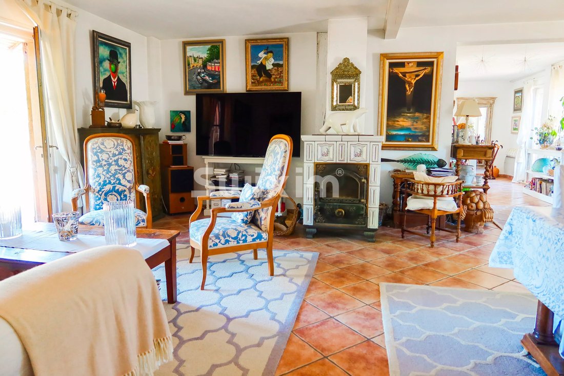 Estate in Chateaurenaud, Louhans-Châteaurenaud, France 3 - 17892491