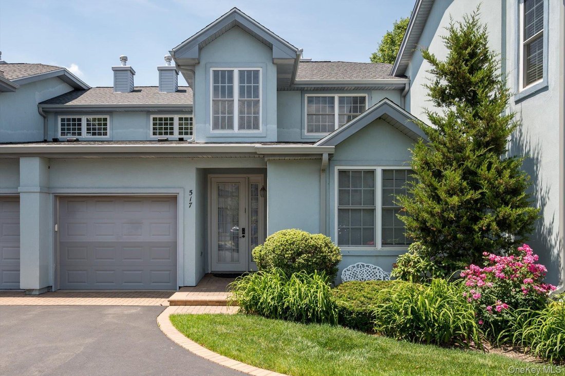 Condo in Melville, New York, United States 2 - 18500917