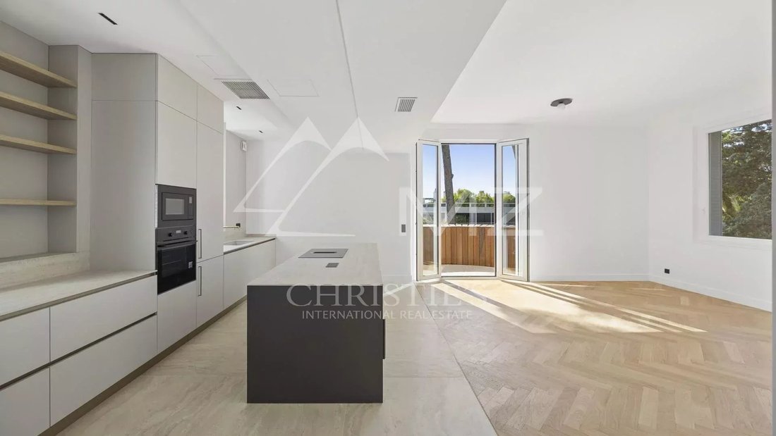 Apartment in Saint Acheul, Amiens, France 3 - 18501149