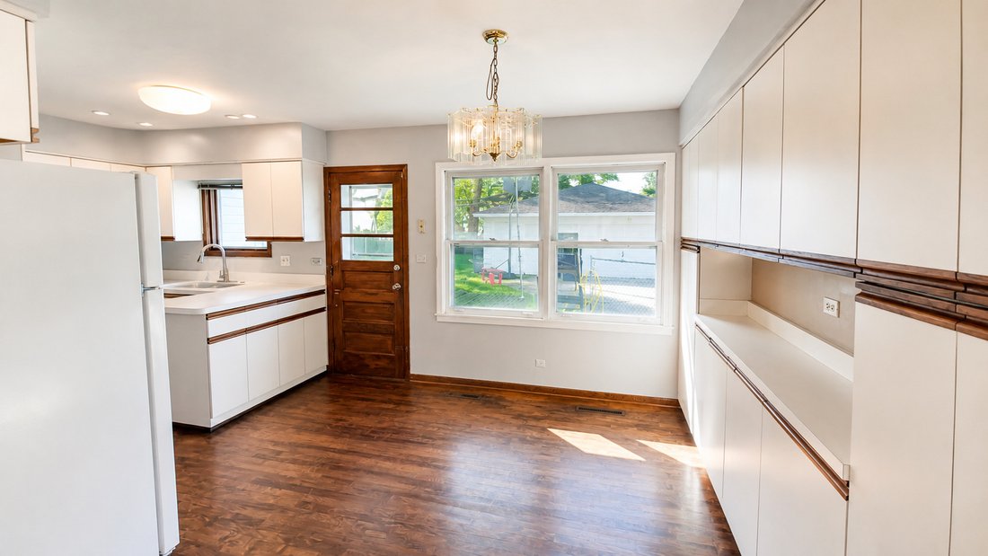 House in Des Plaines, Illinois, United States 4 - 18502875