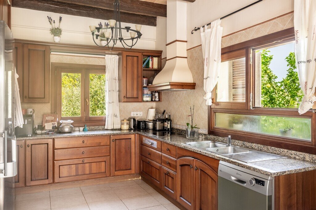 Villa in Alcudia, Balearic Islands, Spain 5 - 18504035