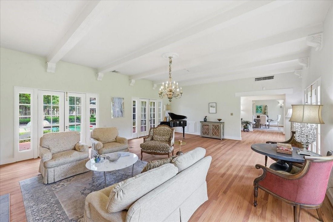 House in Beaumont, Texas, United States 4 - 18503721