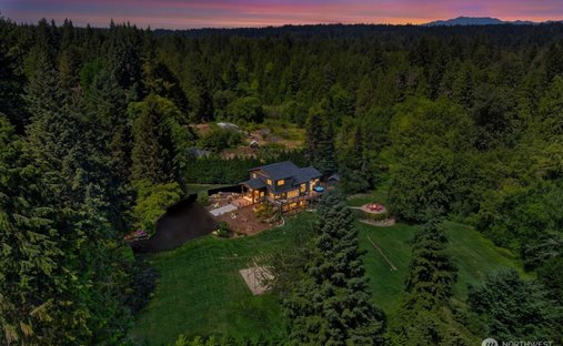 House in Cottage Lake, Washington, United States 1