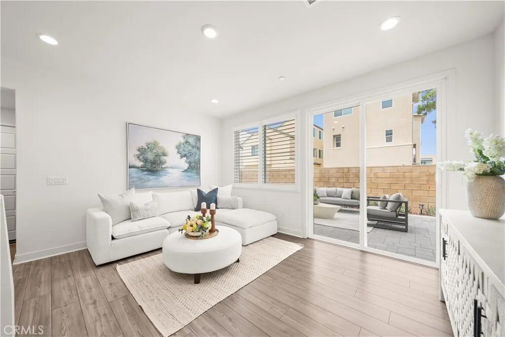 Condo in Irvine, California, United States 4 - 18499173