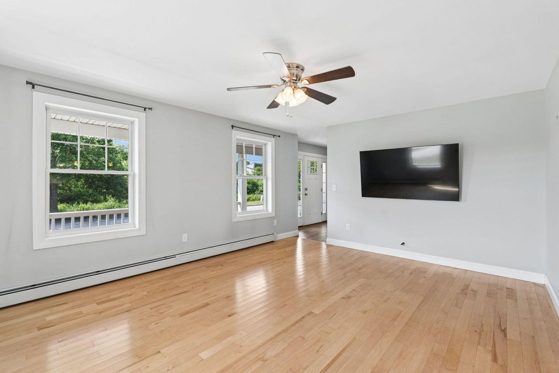 House in Gorham, Maine, United States 5 - 18504800