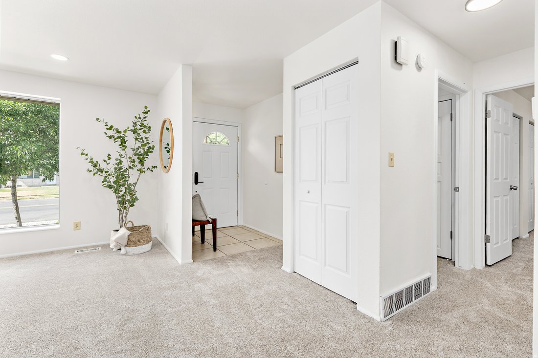 Springville, Utah, United States 4 - 18503787