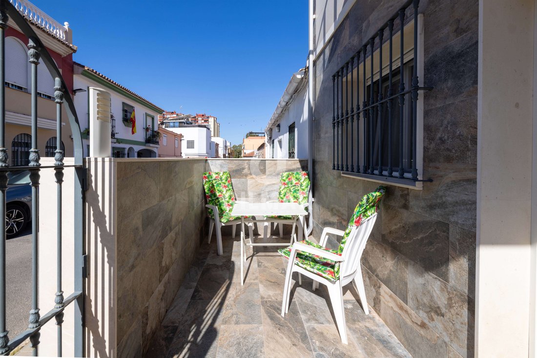 Villa in Cruz de Humilladero, Malaga, Spain 2 - 18499836