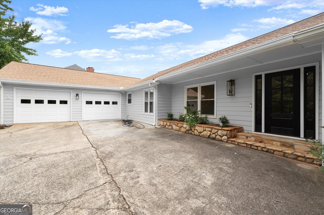 House in Roswell, Georgia, United States 2 - 18499790