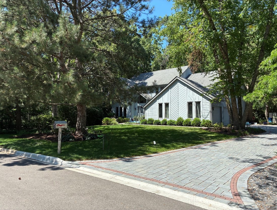 House in Lake Bluff, Illinois, United States 1 - 18501473