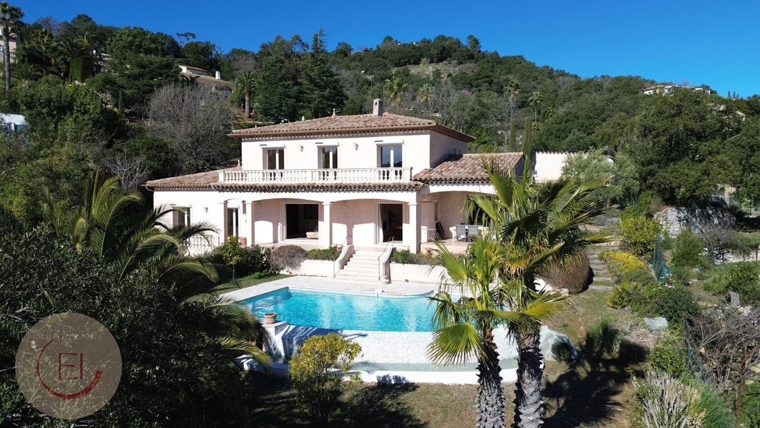 Villa in Les Adrets-de-l'Estérel, Provence-Alpes-Côte d'Azur, France 3 - 17295002