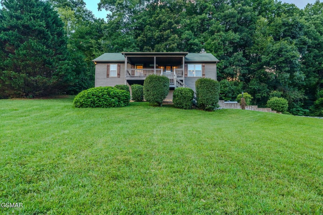 House in Sevierville, Tennessee, United States 1 - 18500328