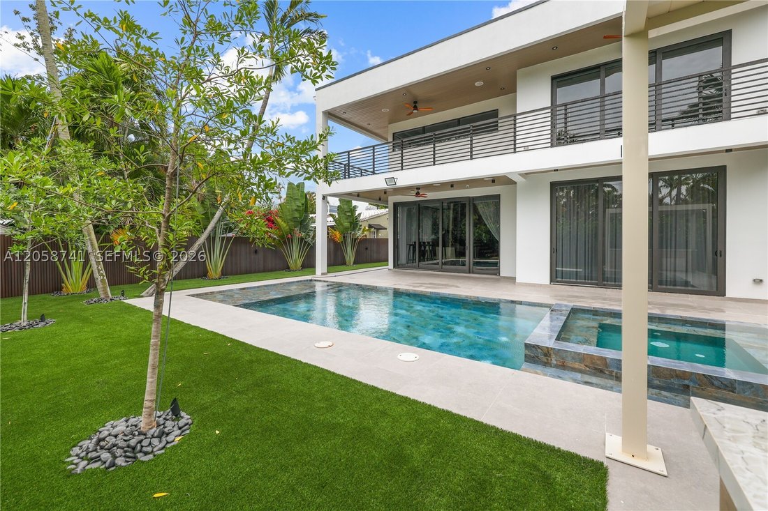 Maison à Fort Lauderdale, Floride, États-Unis 2 - 18503054