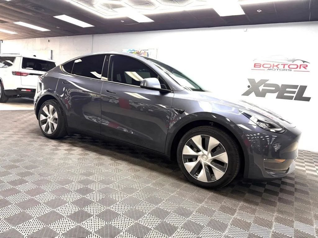 Suv in Las Vegas, NV, United States 2 - 18504549
