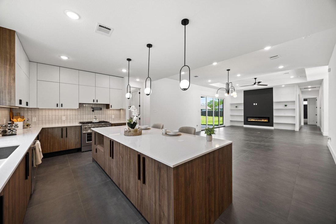 House in Montgomery, Texas, United States 5 - 18500182