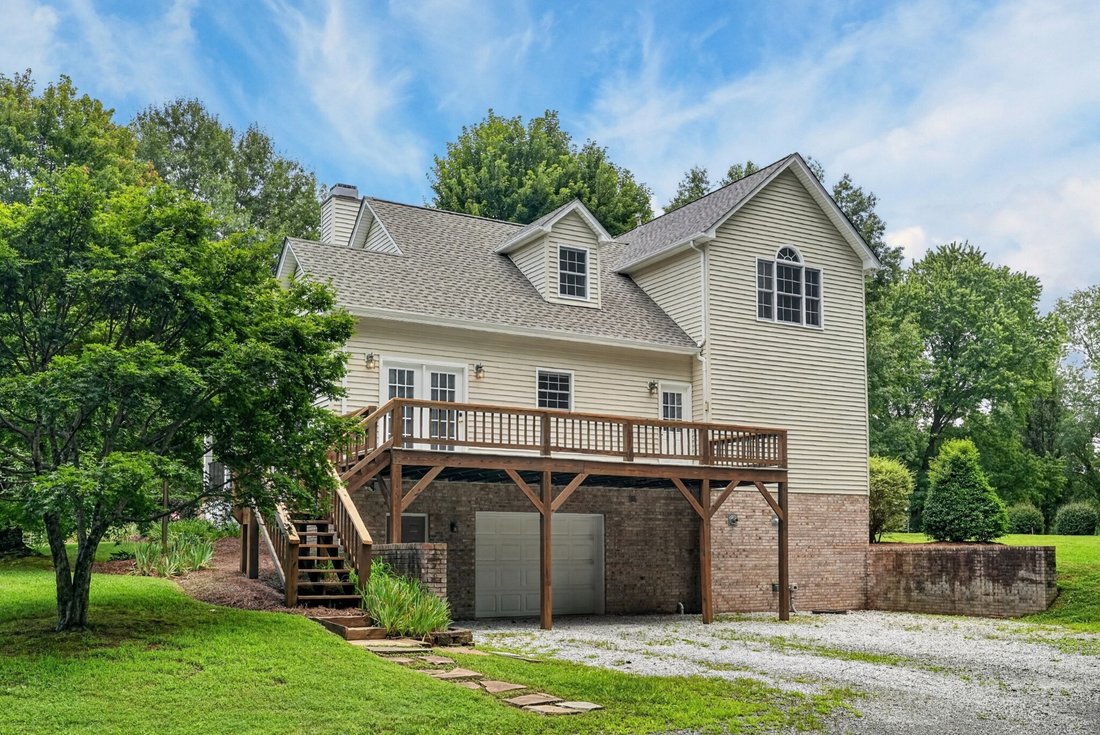 House in Smithville, Tennessee, United States 4 - 18502642