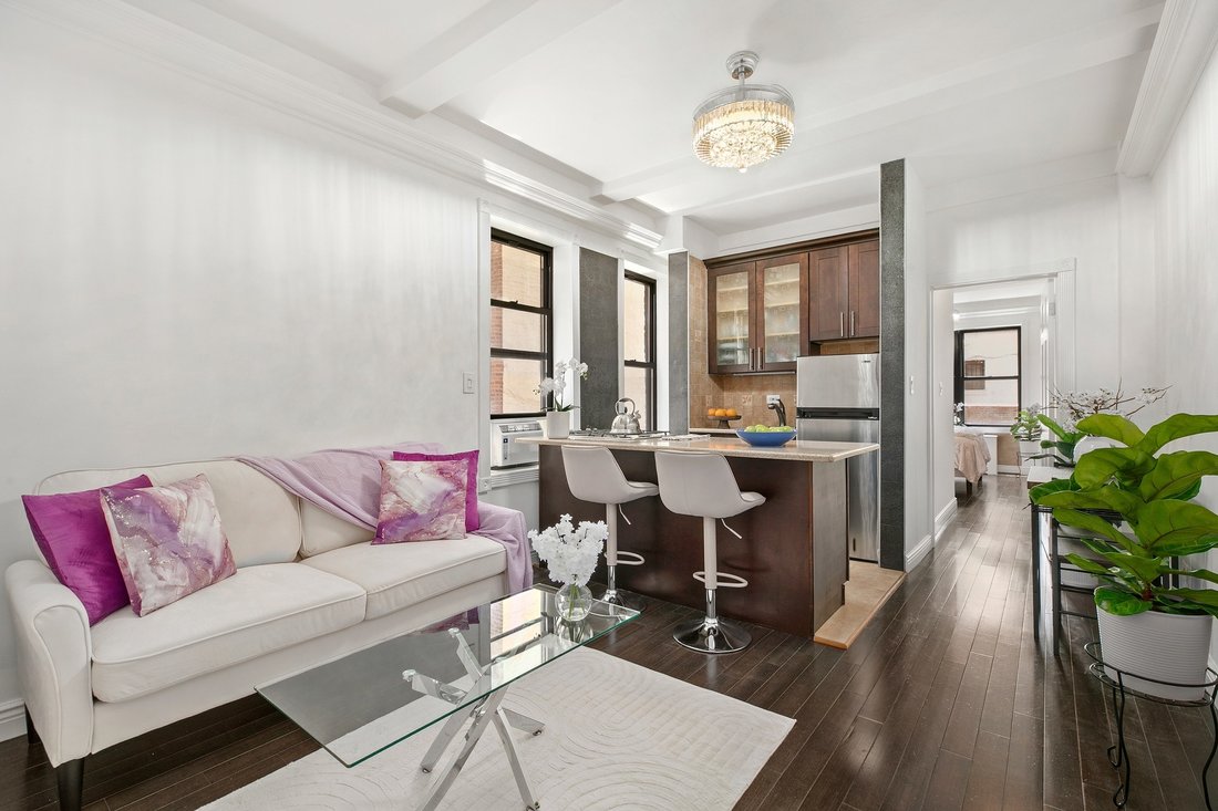 Co Op in New York, New York, United States 1 - 18503956